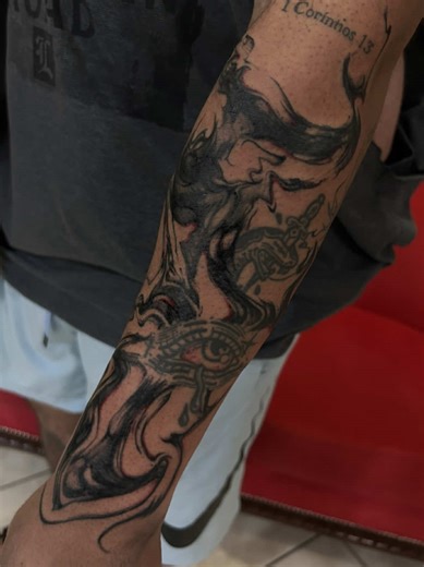 Voltei de novo #suminagashi #tattoo #tatuadora #blastover