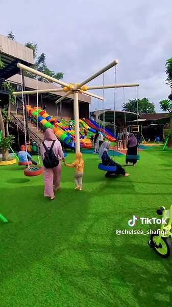 Playground Terlengkap di Pasar Kemis Tangerang