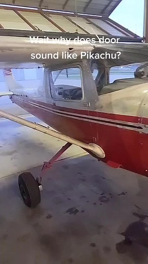 Exploring the Cessna 150: A Look Inside at Oshkosh