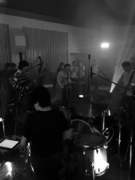 Like I said, I'm weak always. #alternative #postrock #shoegaze #dreampop #villavalleyband