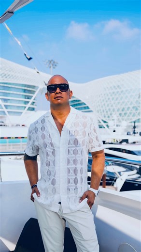 JASON FONG on Instagram: "WATCH TILL THE END FOR A SPECIAL @lando APPEARANCE!! Abu Dhabi F1 weekend 🇦🇪 Congratulations to @lando on winning the F1 world championship 🏆 Grateful to be surrounded by our @forbesaustralia Club family—creating bucket-list memories and connecting with incredible individuals making real impact around the world. What sets this F1 apart is the networking. With Abu Dhabi Finance Week following the season ending F1, the who’s who are in town and the conversations are tr