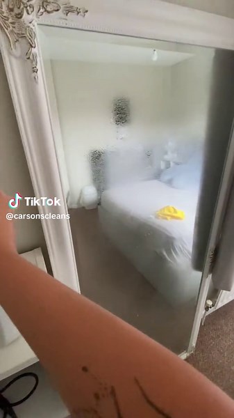 @Genie Clean glass cleaner! As a cleaner myself, I swear by the Genie range🫶🏻 #genieclean #cleantok #smallbusiness #cleaning #startingasmallbusiness #helpmegrow #domesticcleaning #cleaningtiktok