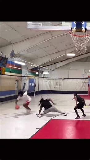 ankle breaker made him do a split #justaj #basketball #sports #reaction