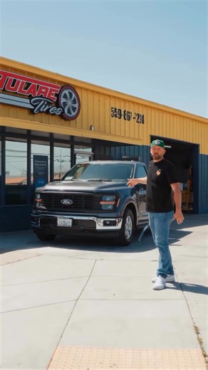 4x4 Coyote f150 just got a whole new look with the 3/5 IHC drop kit! 🛞🔥🐺 #trocas #f150 #fordtrucks #droppedtrucks #trocas #trucksofinstagram #tularetires #shotbytavo #lowtrucks #whipple #supercharged #coyotev8 #fordlobo #discover #explore | Lepp