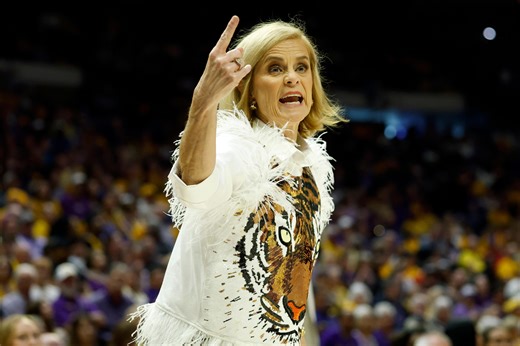 Kim Mulkey's March Madness outfit for Selection Sunday is a showstopper