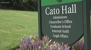 Colleges taking a closer look at applicants' social media pages