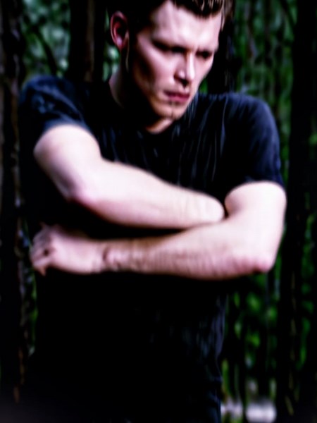 Exploring Hybrid Identity in The Vampire Diaries