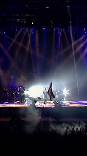 David Bowie - Heroes Live at Glastonbury 2000 #davidbowie #glastonbury #music #70s