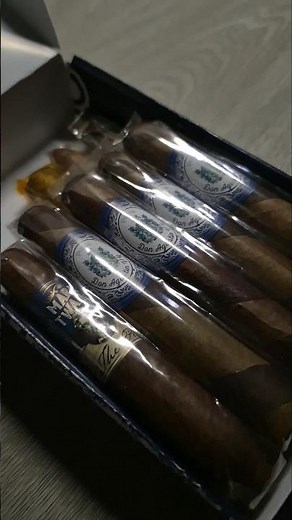 Filling my humidor with the help of Don Agustín cigars. #Cigars #Mexico #Habanos #Honduras #Nicar...