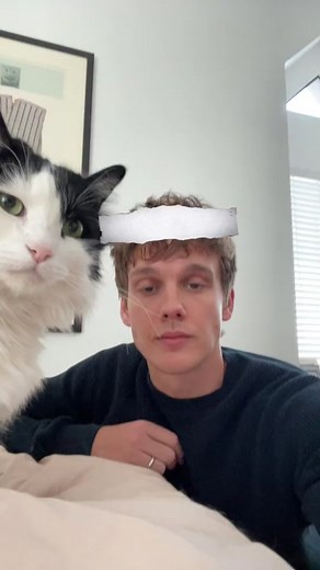 تفاعل مع هانتر دوهان على إنستغرام