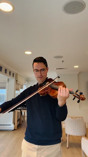 Working on soloing over “Night in Tunisia” by Dizzy Gillespie. Work song do you want me to play next?! #jazz #violin #practice #improv #jazzviolin #swingmusic #jaytudes | Jason Anick
