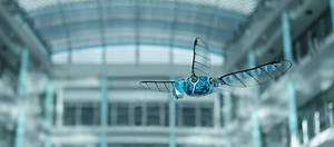 Neues aus dem Festo-Zoo: Bionicopter imitiert Libellenflug