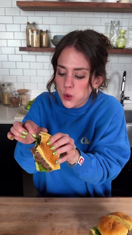 The secret ingredient for the juiciest hamburgers ever
