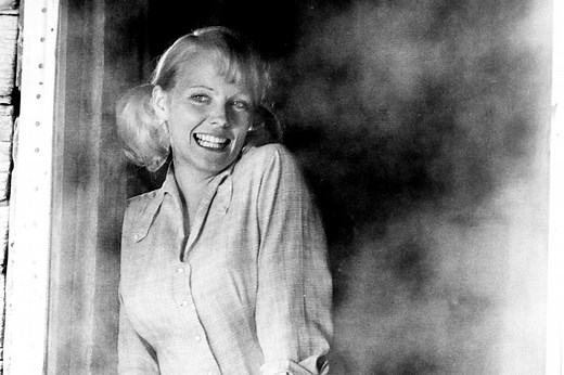Conny Van Dyke (1945–2023), singer and Dixie Dancekings actress | News