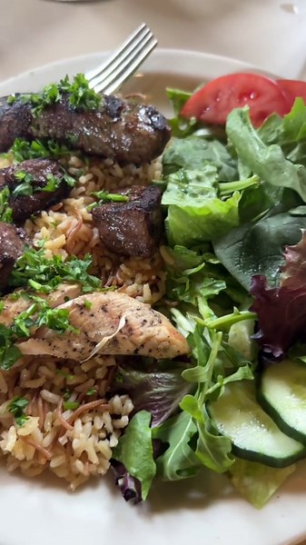 Craving Lebanese flavors from Aladdin’s Eatery