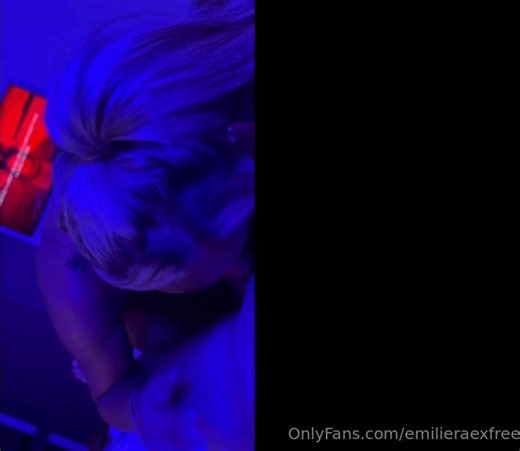 Emilie Rae Couldn’t Resist Putting Her Slutty Little mouth Around Huge Cock