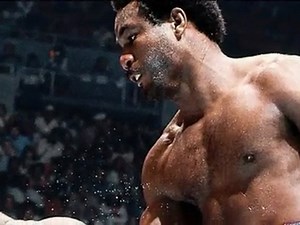 Joe Frazier dies at 67