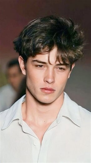 Trash Coder on Instagram: "Those who knows  . . . . . . #c #coding #tricky #java #swapping #cprogramming #coder #pythonprogramming #fyp #franciscolachowski Did you know before ?"