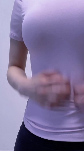 This is fast and aggressive scratching, right?😘 #asmr #asmrsounds #asmrtiktok #scratching