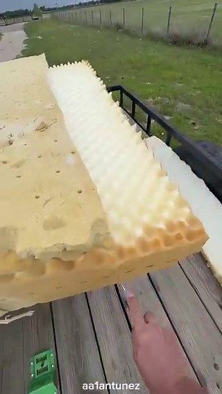 Man cuts open a $5,000 Tempur-Pedic mattress, claiming it’s just glued foam inside and not worth the price."just a bunch of foam... not worth anywhere close to $5,000"
