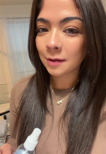 Effortless Tape-In Extensions Removal with Dola Hair