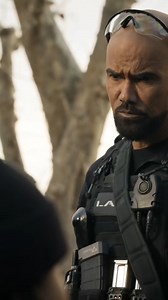 Whole squad locked in. New episode drops tomorrow. 10-9c on CBS. @Shemarfmoore @sayAHNA @S.W.A.T. | SWAT - 2017 TV Series