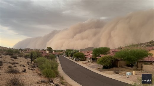 Arizona Dust Storm Swallows Up Phoenix as Thousands Without Power
