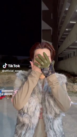 She's A Wolf Dance Performance by HENDERY from WayV