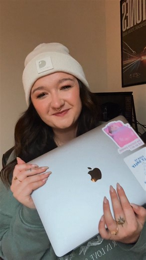 Emily Jayne on Instagram: "Update my #digitallibrary with me! I track how many books I own, what books I’ve read, and what genres I own the most of. ✨ Anyone else geek on our excel like this?!😂 #personallibrary #exceltricks"