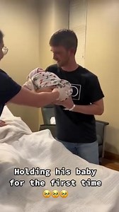 1.3K views · 12 reactions | look at that sweet baby looking at his daddy 凉凉 #fyp #babymeetsdaddy #firsttimeholdingbaby #newbornbaby #auntkk | Twin pregnancy | Facebook