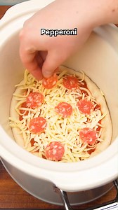4.2K views · 23 reactions | If you're a pizza lover, then give these recipes a go!  #pizza #slowcooker #slowcookerrecipes #easyrecipes #pizza #quickrecipes #britishfood #foodhack | Planet Food | Facebook