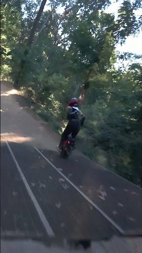 Nat was RIPPIN the Thunderdome Track at Amped Electric Games! #euc #shorts