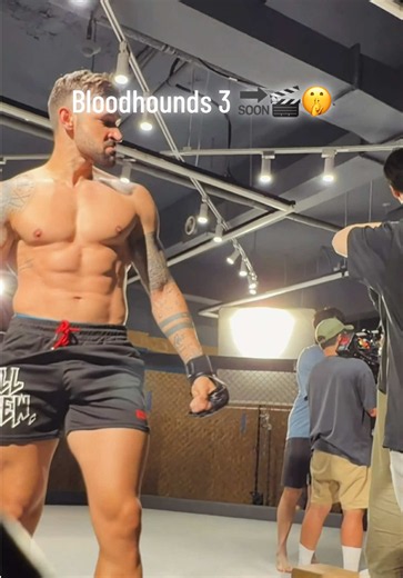 Bloodhounds 3 🔜🎬🤫 #사냥개들 #bloodhounds #사냥개들2 #bloodhounds2 #netflix | bloodhounds season 3
