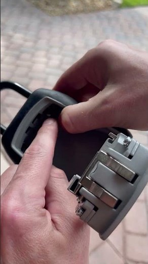 How to remove Master Lock Key Lock Box