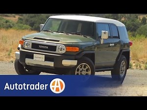 2012 Toyota FJ Cruiser - SUV | New Car Review | AutoTrader
