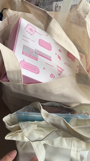 [SELLING OUT] Last few KPOP lucky bags left for this month!!! 🛍️🛒🏃‍♀️ #kpopshop