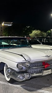 Classic Car Show: Only 1950s and older happening in Miami Florida hosted by @Generation Oldschool #carshows #classiccar #carrosclassicos #autosclasicos #miami | Generation Oldschool
