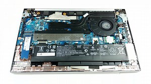 Inside HP EliteBook 850 G7 - disassembly and upgrade options
