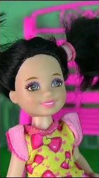 CAUGHT IN 8TH PLACE Barbie Cartoon School Dolls Games For Girls #Barbie