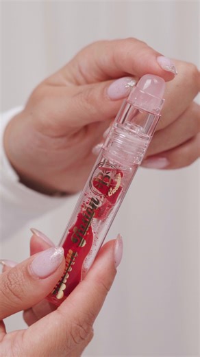 Fusion de Lip Oil y Lip Gloss de Bloomshell