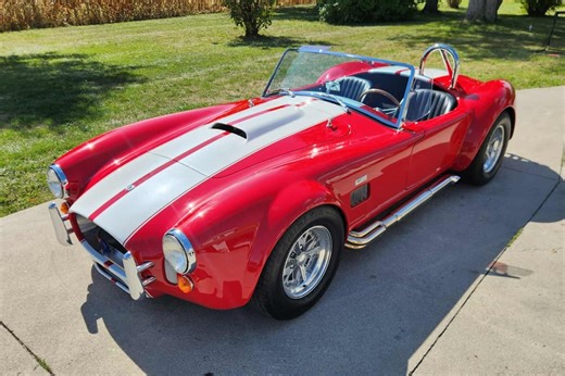 414 Stroker–Powered Classic Roadsters Cobra Replica