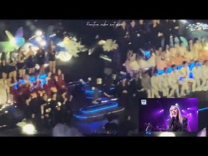 KPOP IDOLS REACTION TO APT by Rosé and Bruno Mars (MAMA PERFORMANCE)