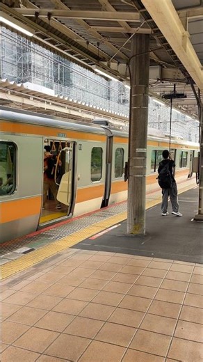 【国分寺駅】この列車はパス...中央線快速「東京行き」E233系発車#jr東日本 #撮り鉄
