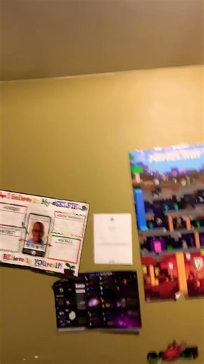 Make this go viral (shaky camera)