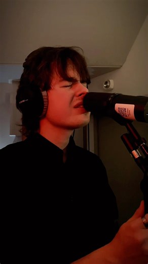 Still (Studio Version) - jetzt überall streamen!