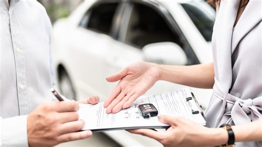 America's biggest car insurance company reveals 6 ways you can cut your bill