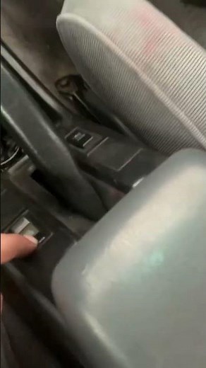 Rear back window on 4Runner going up and down properly & normally