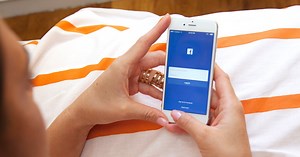 Facebook Is Banning Deepfake Videos & Here's Exactly What That Means