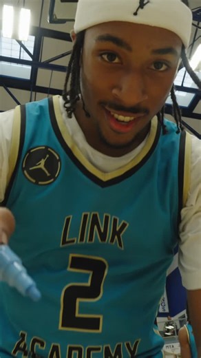 Nike Elite Youth Basketball on Instagram: "Winning plays 🙌🙌"