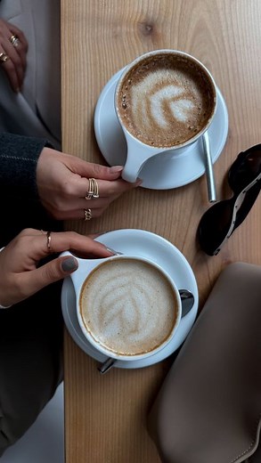 160K views · 285 reactions | POV: You’re exploring your husband’s closet  | 퓢퓪퓶퓲퓻퓪 퓢퓯퓲 | Facebook